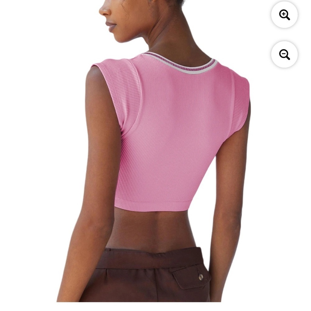 Pink Ribbed Crop Top 004 - Picture 2 of 4